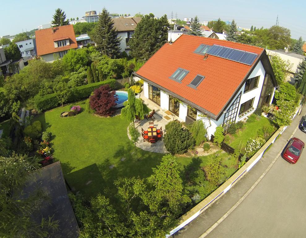 A. V. Pension Praha Exterior photo